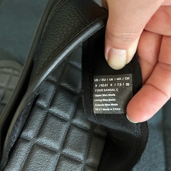 Kenneth Cole Reaction. Brand New . Never used. - Picture 3 of 3